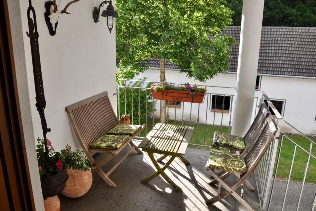 Köbelerhof - Stilvoll eingerichtete Landwohnung Kordorf Exterior foto